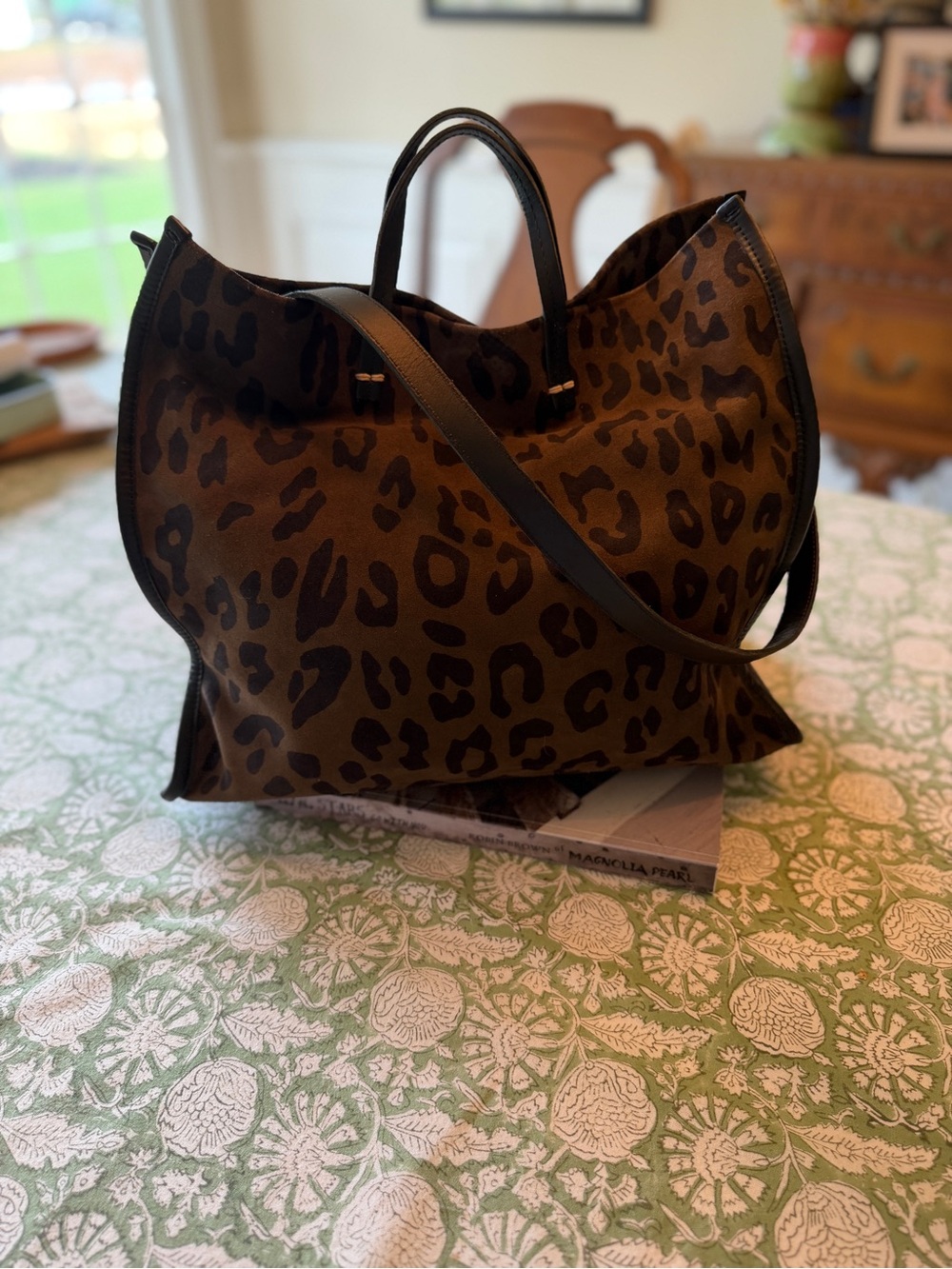 🤎🐆🖤Clare V. Leopard Print Tote in Brown and Black